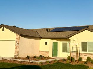 1006 Aggies St, Delano, CA