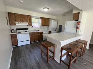 15 S Shafer St APT 1202, Athens, OH 45701