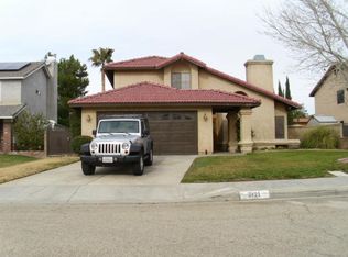 3121 W Avenue J4, Lancaster, CA 93536