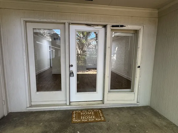 840 Malabu Dr APT 110, Lexington, KY 40502