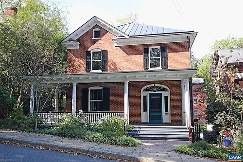423 2nd St NE #A Photo 1 423 2nd St NE #A Photo 1