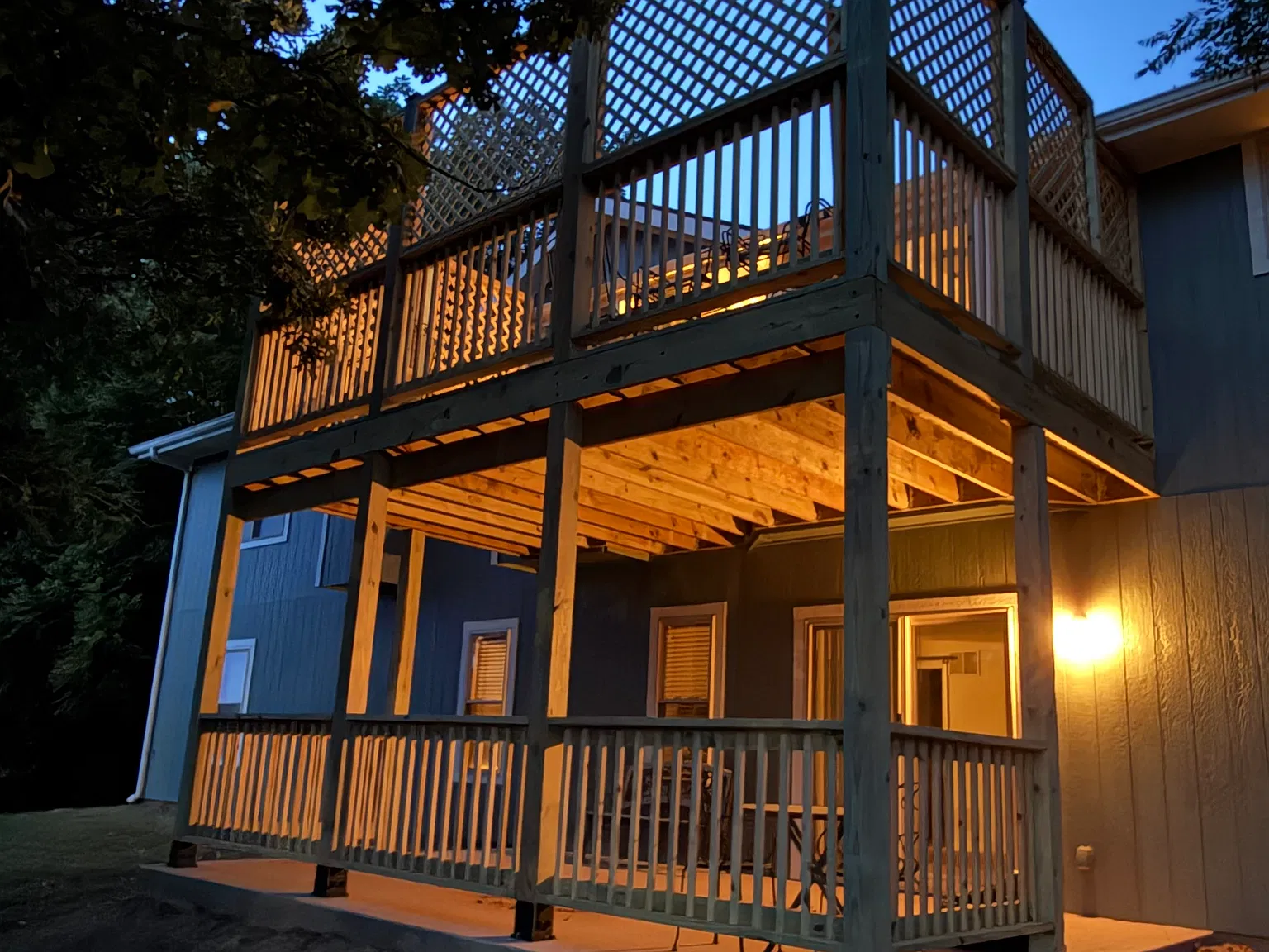 4 bed, 2400 sqft, $3,500 — Photo 2