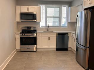143 Linton St, Philadelphia, PA 19120