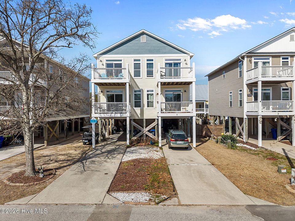 1st image of 1612 Searay Lane Unit 2