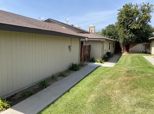 9947 & 9949 Barclay St #9947, Riverside, CA 92503