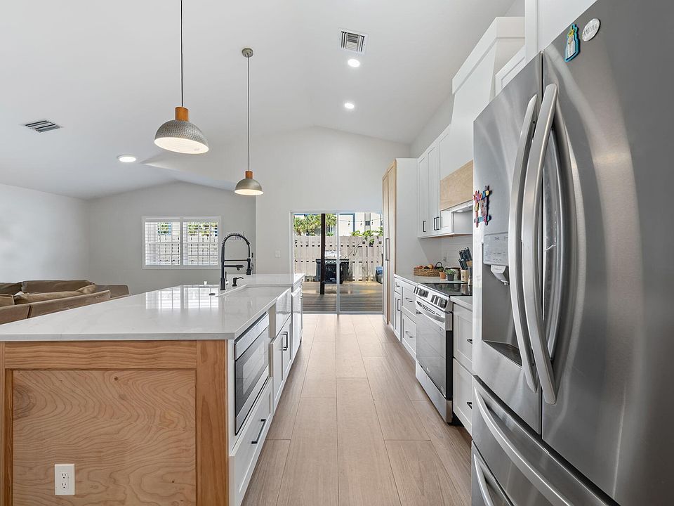 1st image of 2540 NW 80th Avenue