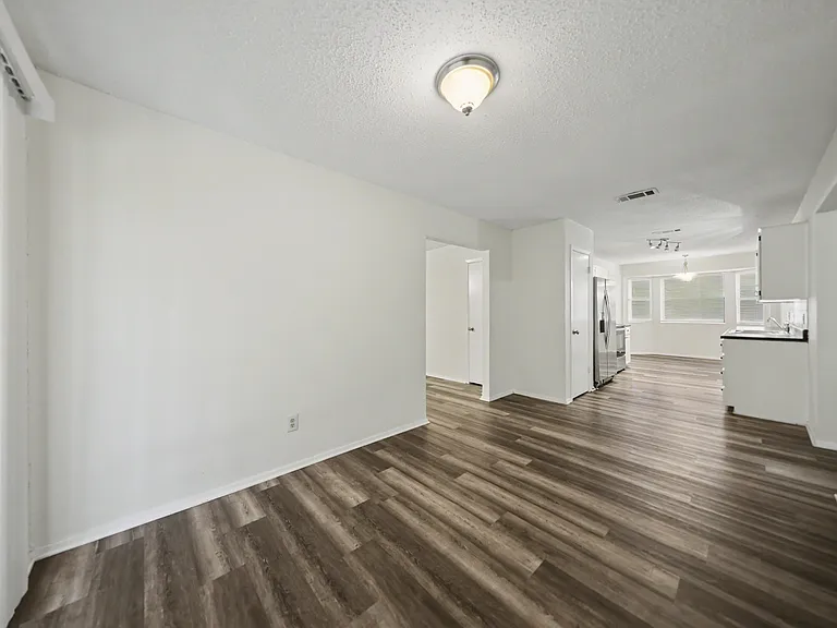 2904 Boyd Ave — Photo 14