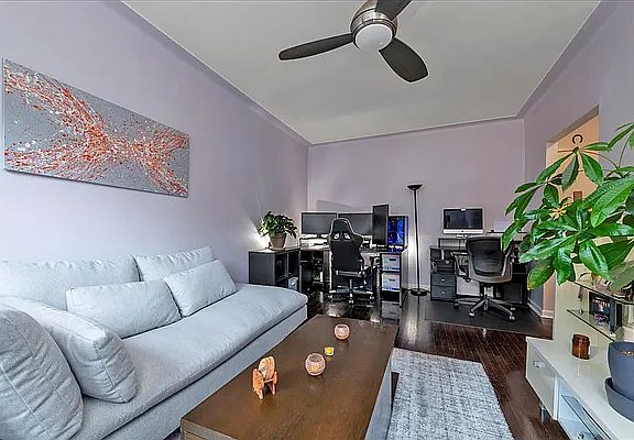 4th image of 62-64 Saunders St APT A4