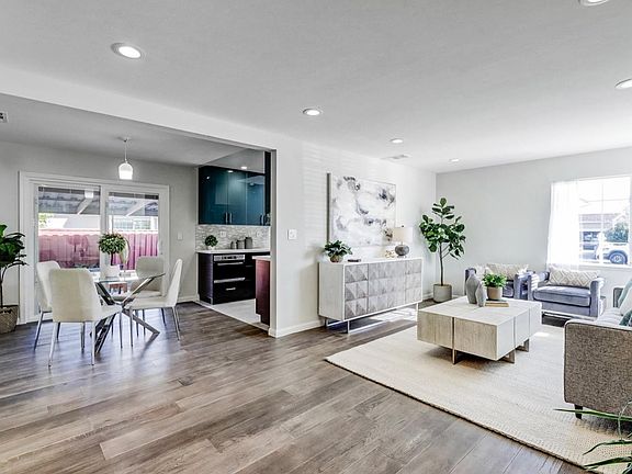 3rd image of 3011 Santa Maria Ave