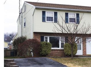 3323 Raymond St, Laureldale, PA 19605