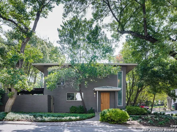 221 Ogden Ln, Alamo Heights, TX 78209