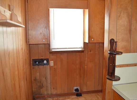 5th image of 347 Wilson St
