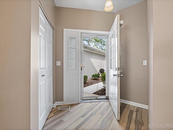 3rd image of 317 Mill St #317