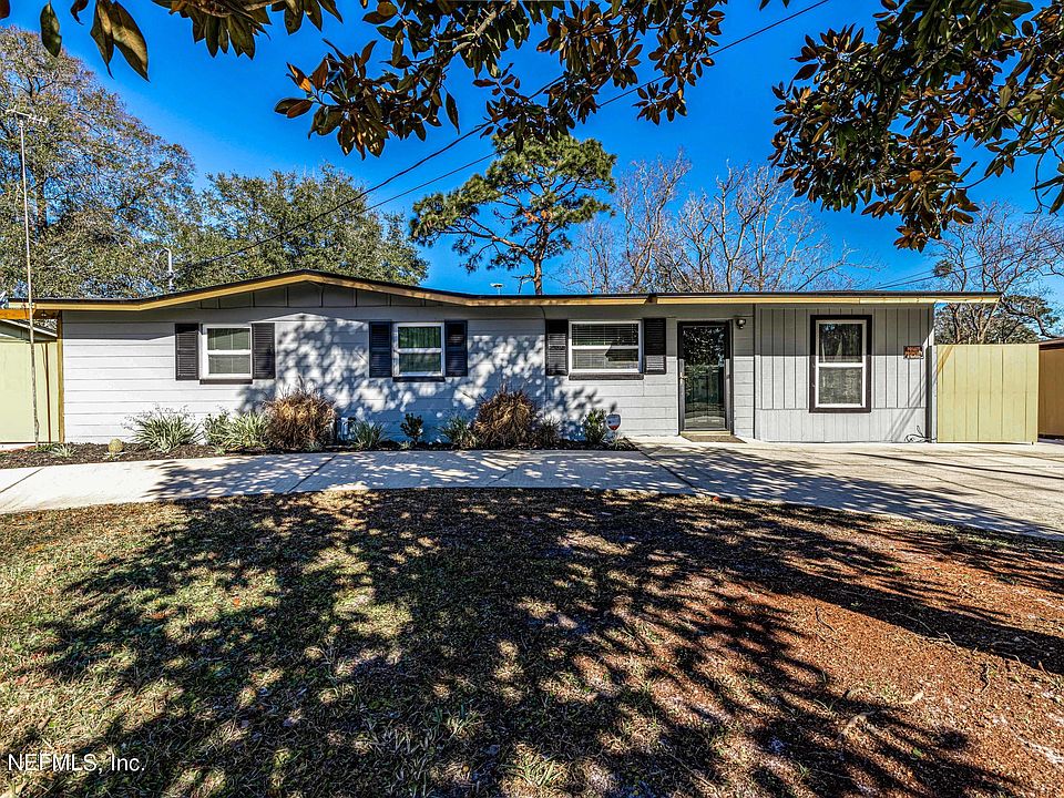 1st image of 8067 Lourdes Dr S