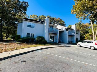 8 Scotch Pine Dr, Little Egg Harbor, NJ 08087
