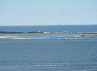 348 Ocean Blvd, Atlantic Highlands, NJ 07716