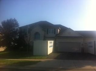 2850 Bobcat Trl NW, Prior Lake, MN 55372