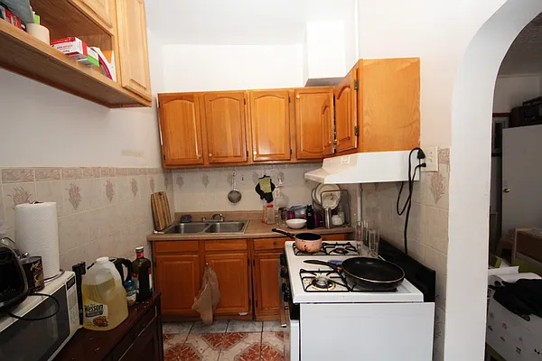 Rented by Jalca & Associates | media 21