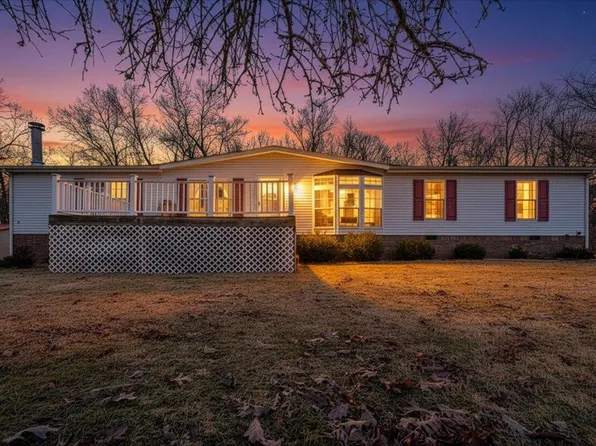 506 Spinnaker Way, Moneta, VA 24121