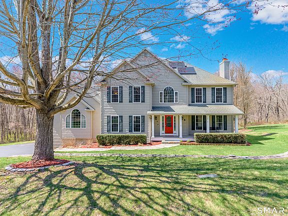 2nd image of 30 Block Farm Road
