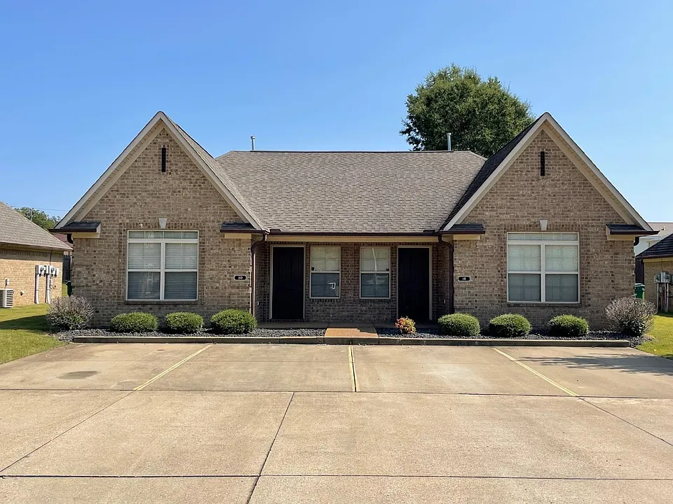 26 Black Oak Dr