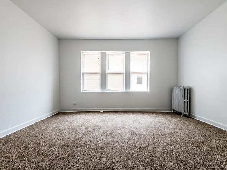 5125 W Madison — Photo 7