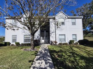 4931 Lake Waterford Way W APT 3-202, Melbourne, FL 32901