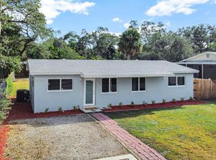 4960 SW 28th Ter, Fort Lauderdale, FL 33312