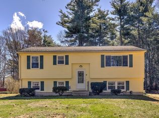 84 Long Hill Rd, Brookfield, MA 01506