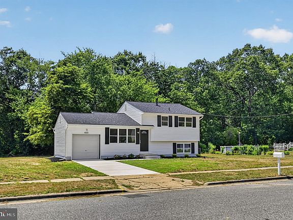2nd image of 4510 Gail Ln