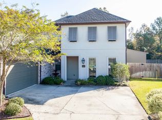 15631 Mistybrook Dr, Baton Rouge, LA 70816