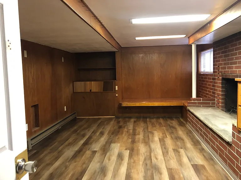 825 NE Michigan St — Photo 12