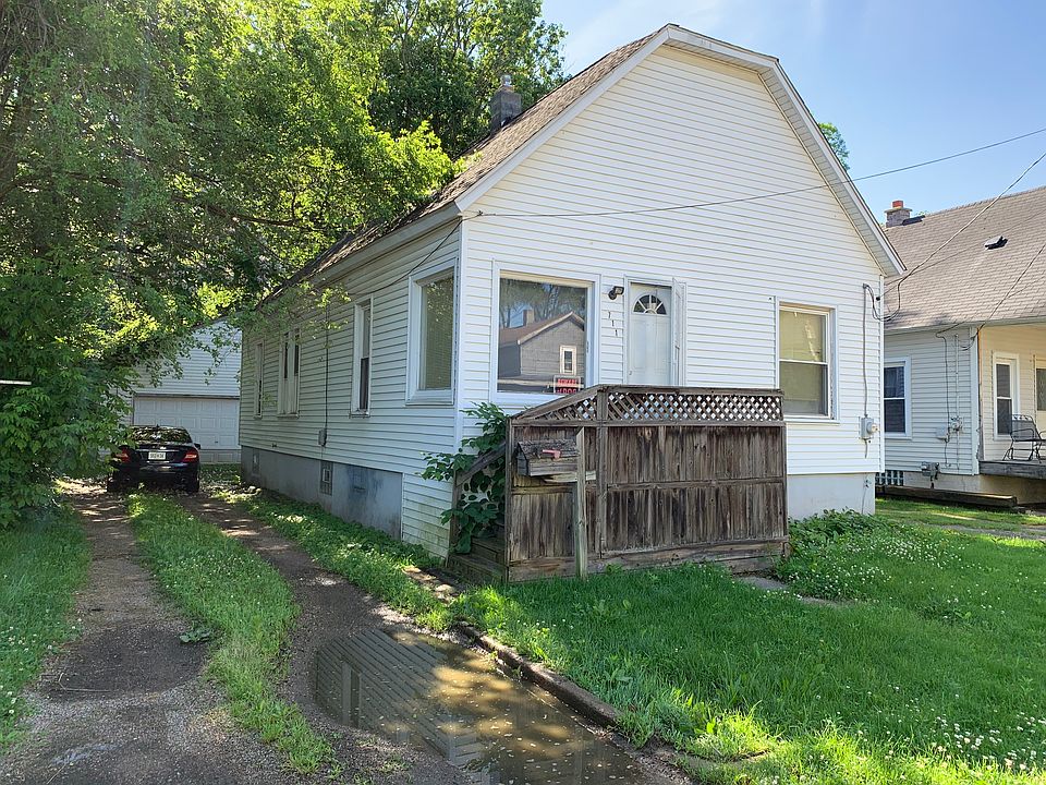 2nd image of 711 Hibbard Ave