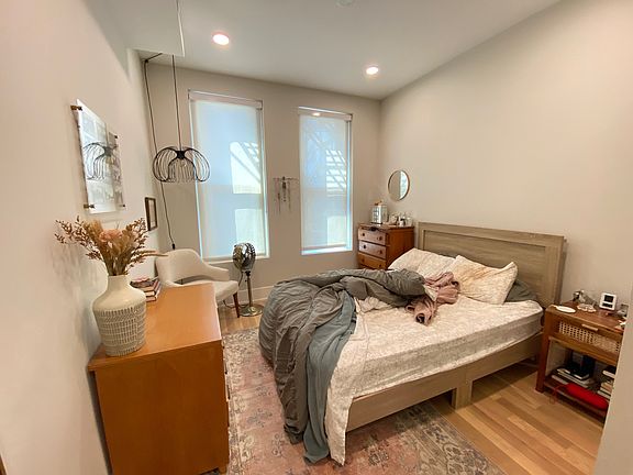 4th image of 1756 W North Ave APT 2F