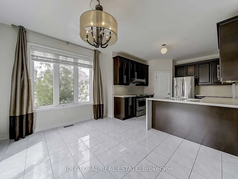 2 Bowkett Dr — Photo 11