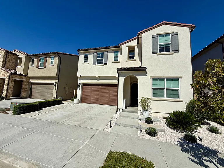 28519 Moyer Ln — Photo 1