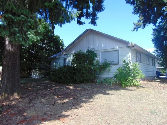 2nd image of 8812 NE 11th St
