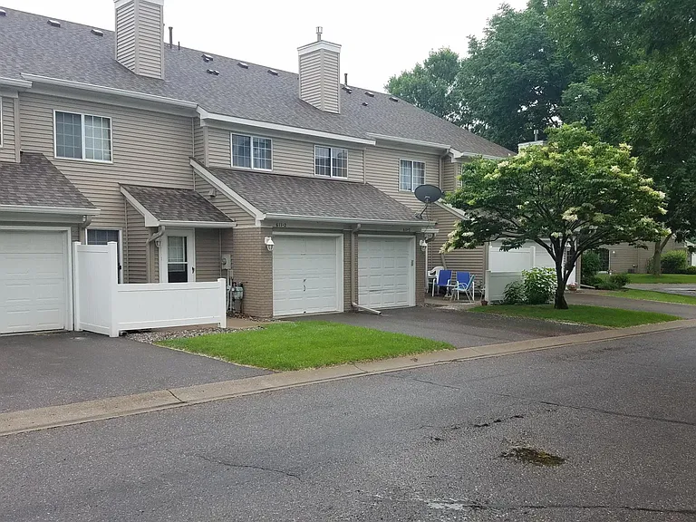 Front of townhome
