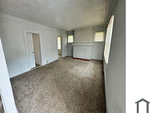 2nd image of 15361 Wisconsin St