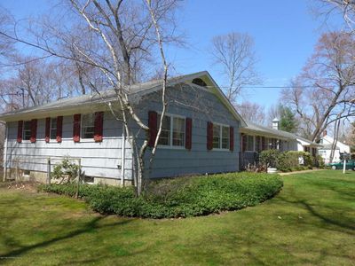 24 Fairway W, Colts Neck, NJ, 07722