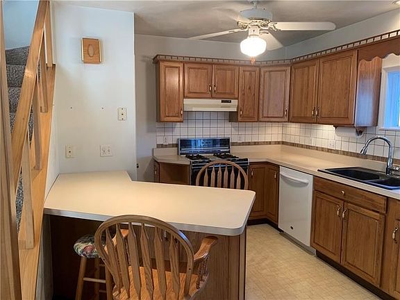 5th image of 823 Punta Gorda Ave