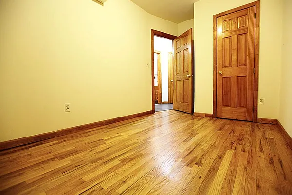 Rented by Keller Williams NYC | media 51