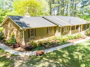 308 Ginger Cake Rd, Fayetteville, GA 30214