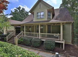 4050 Fawn Valley Dr, Loganville, GA 30052