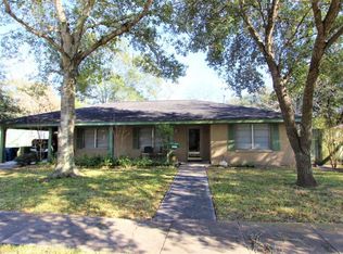 1215 San Jacinto St, Rosenberg, TX 77471