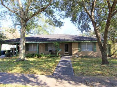 1215 San Jacinto St, Rosenberg, TX, 77471