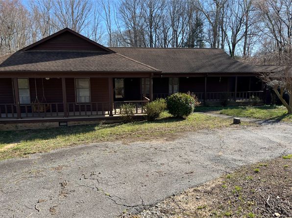 4315 Creekview Dr