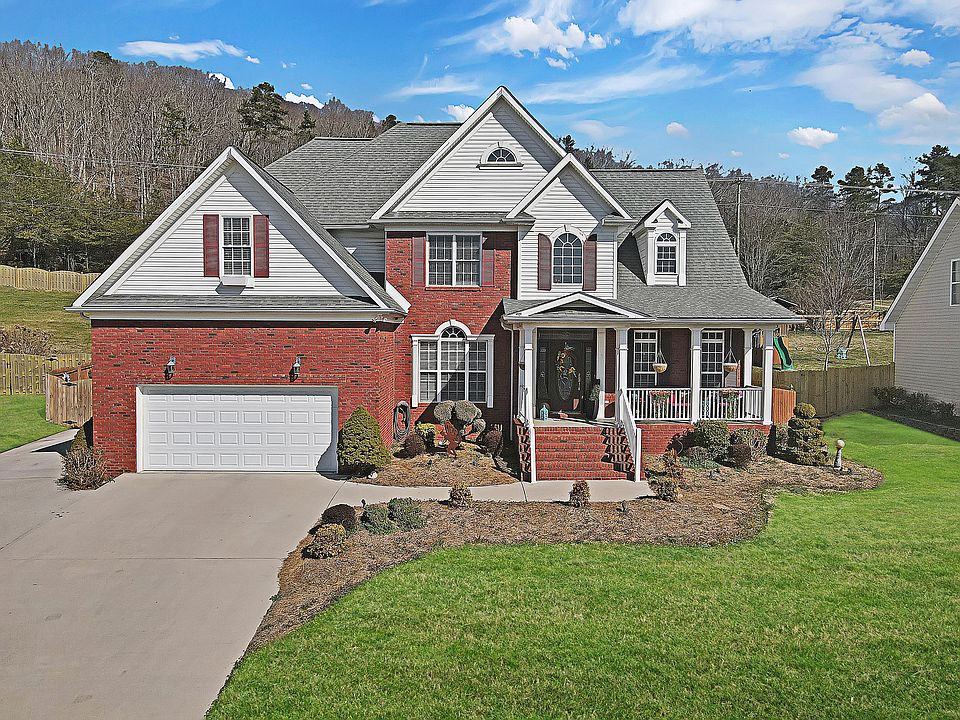 1st image of 1323 Paxton Dr