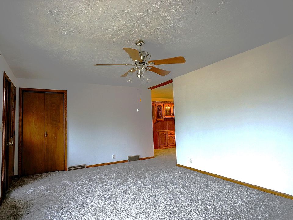 403 Pine St, Humphrey, NE 68642 MLS 20230544 Zillow
