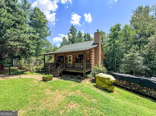 141 Cady Ln, Cleveland, GA 30528